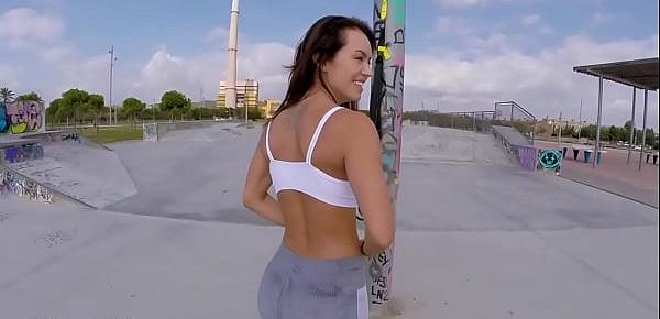  Public latina picked up outdoors and assfucked